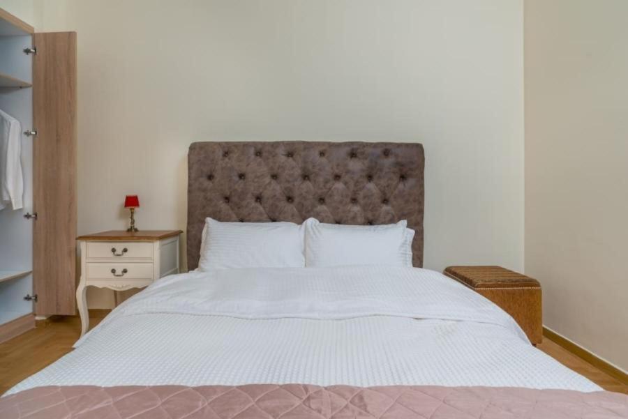 דירות Athenian Elegant Apt Near Acropolis מראה חיצוני תמונה